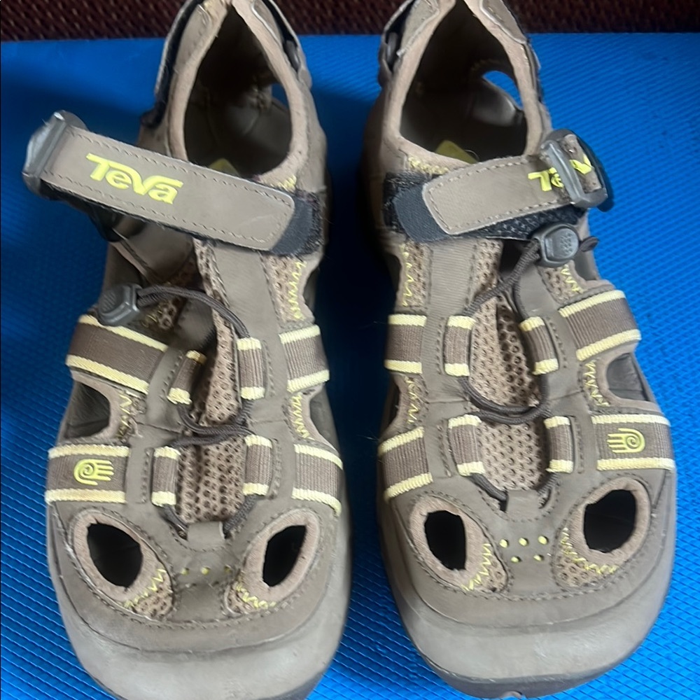Teva Brown and Yellow Sandals with Velcro Straps worn 2 x very comfy!